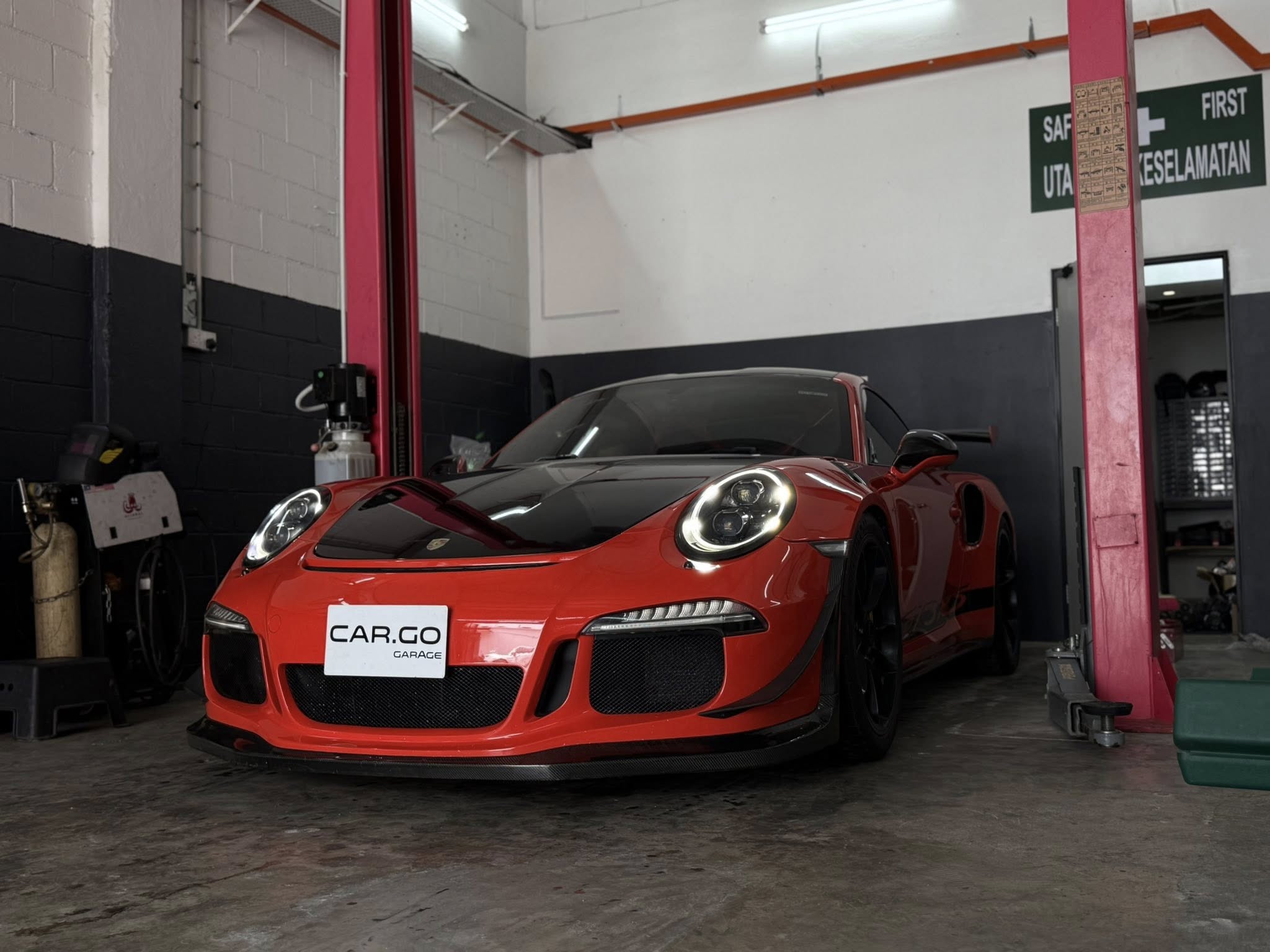 CAR.GO Garage Bandar Sunway workshop equipment, Selangor